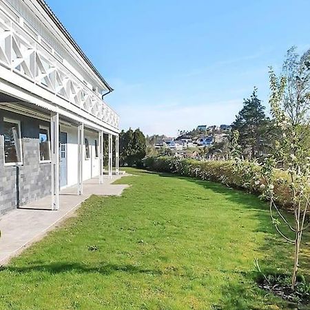 Romslig Og Fin Leilighet 17 Min Til Kristiansand Centrum Nodeland エクステリア 写真